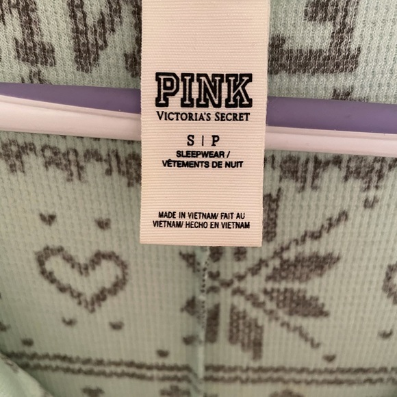 Victoria Secret Onesie Sleep wear - Picture 4 of 4